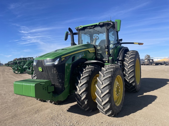 2024 John Deere 8R 250 Tractor