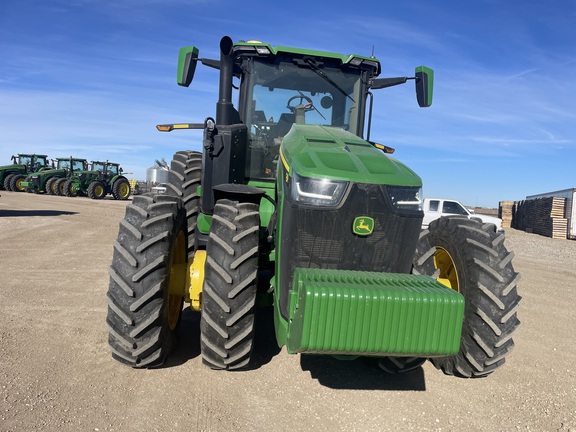 2024 John Deere 8R 250 Tractor