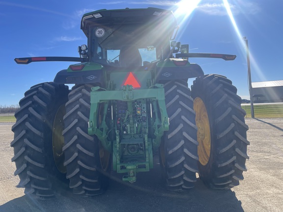 2024 John Deere 8R 250 Tractor