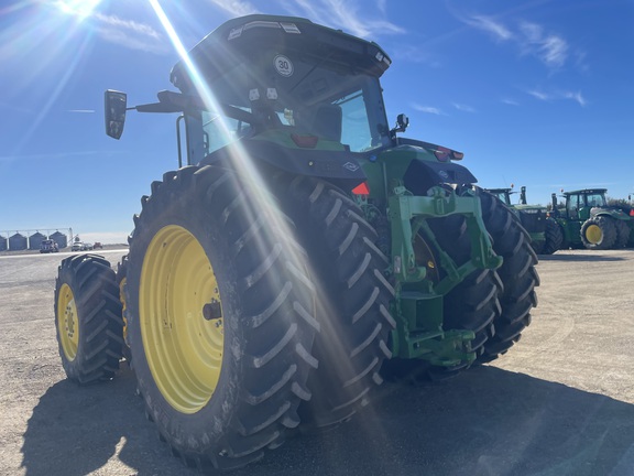 2024 John Deere 8R 250 Tractor