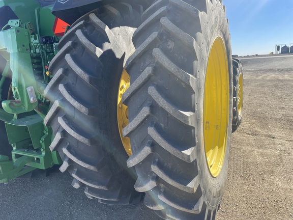 2024 John Deere 8R 250 Tractor