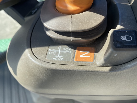 2024 John Deere 8R 250 Tractor