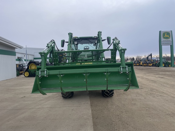 2024 John Deere 7R 210 Tractor