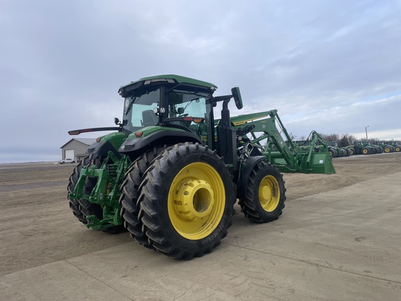 2024 John Deere 7R 210 Tractor