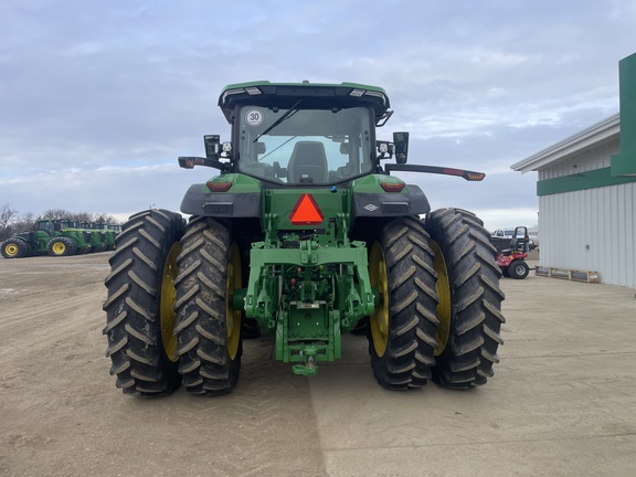 2024 John Deere 7R 210 Tractor