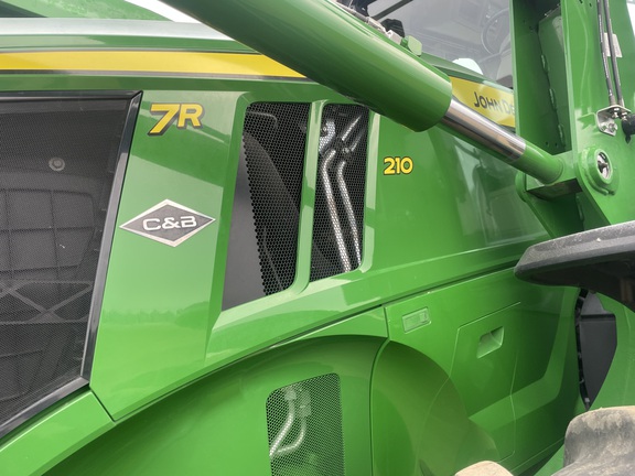 2024 John Deere 7R 210 Tractor