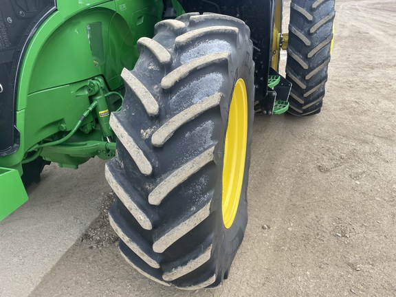 2024 John Deere 7R 210 Tractor