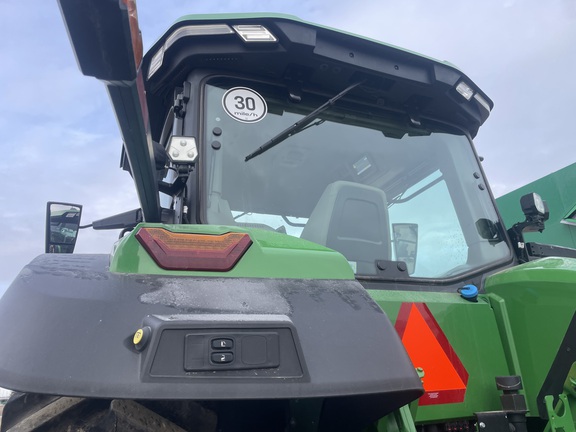 2024 John Deere 7R 210 Tractor