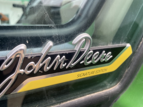 2024 John Deere 7R 210 Tractor