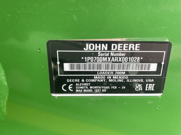 2024 John Deere 7R 210 Tractor