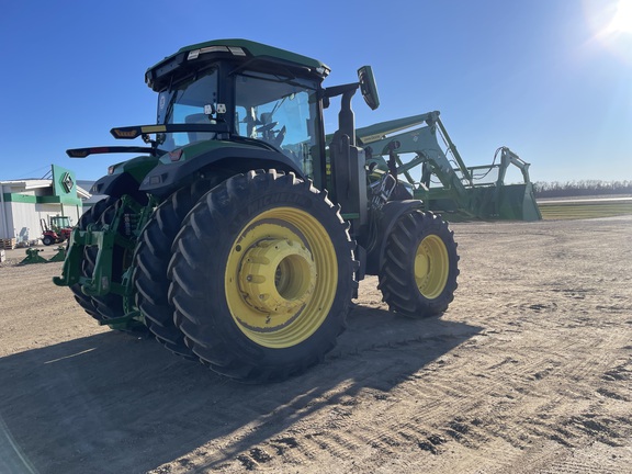2024 John Deere 7R 210 Tractor
