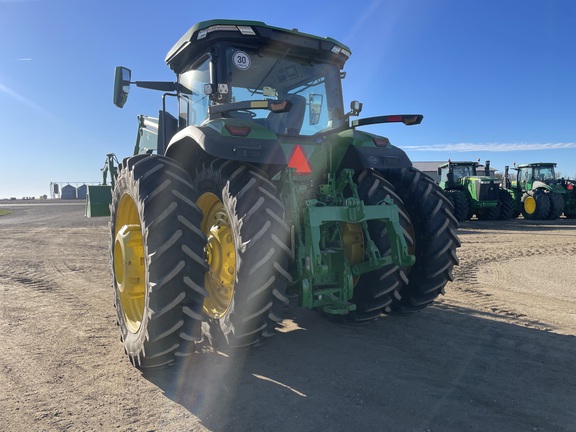 2024 John Deere 7R 210 Tractor
