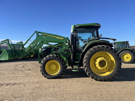2024 John Deere 7R 210 Tractor