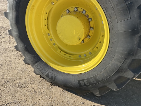 2024 John Deere 7R 210 Tractor