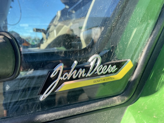 2024 John Deere 7R 210 Tractor