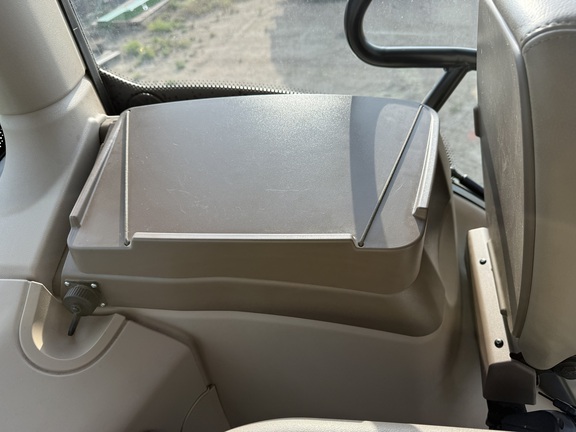 2024 John Deere 6R 175 Tractor