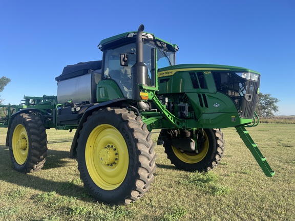 2023 John Deere 612R Sprayer/High Clearance