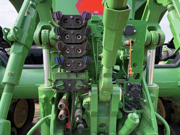 2023 John Deere 8RX 410 Tractor Rubber Track