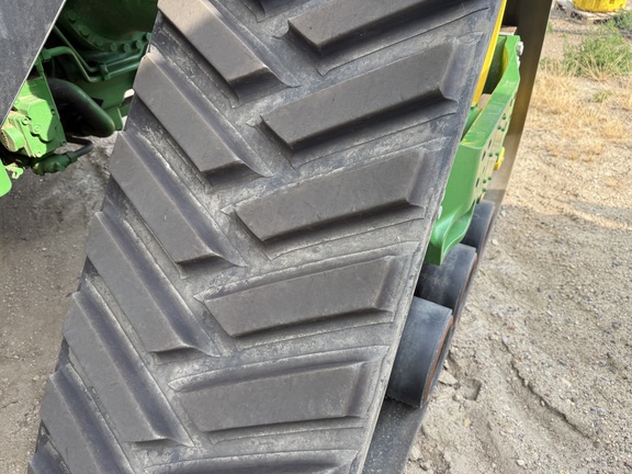 2023 John Deere 8RX 410 Tractor Rubber Track