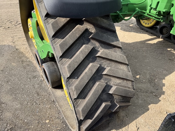 2023 John Deere 8RX 410 Tractor Rubber Track