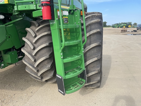 2021 John Deere S790 Combine