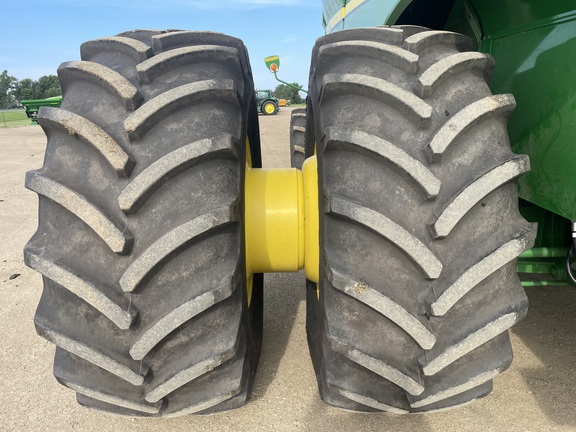 2021 John Deere S790 Combine