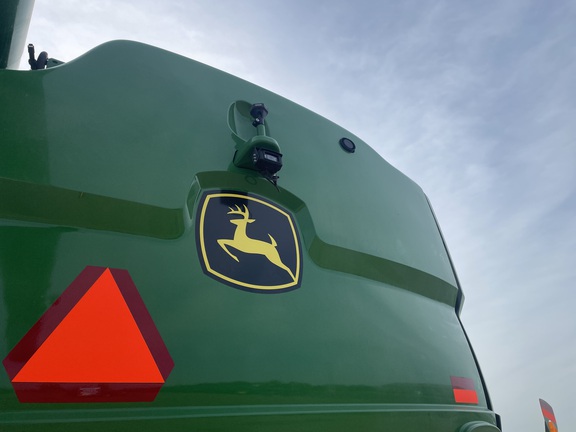 2021 John Deere S790 Combine