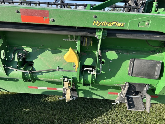 2019 John Deere 745FD Header Combine