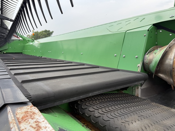 2019 John Deere 745FD Header Combine
