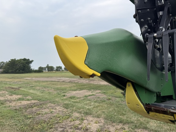 2019 John Deere 745FD Header Combine