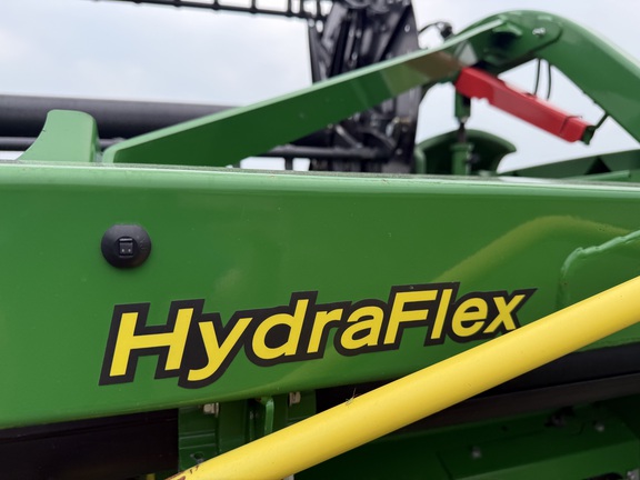2019 John Deere 745FD Header Combine