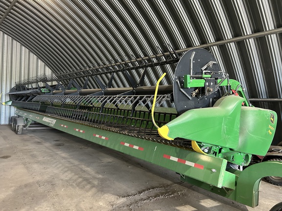 2019 John Deere 745FD Header Combine