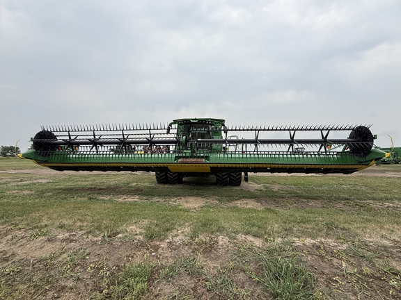 2019 John Deere 745FD Header Combine