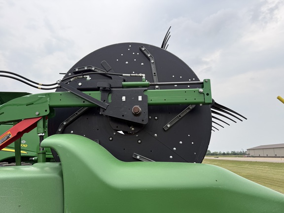 2019 John Deere 745FD Header Combine