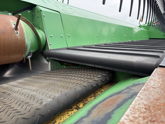 2019 John Deere 745FD Header Combine