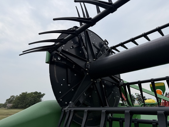 2019 John Deere 745FD Header Combine