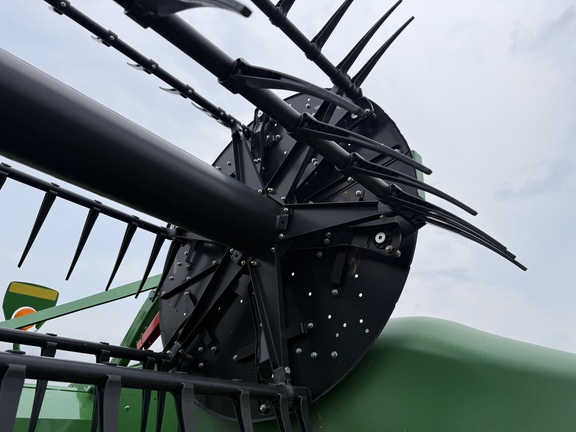 2019 John Deere 745FD Header Combine