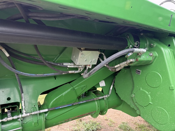 2019 John Deere 745FD Header Combine