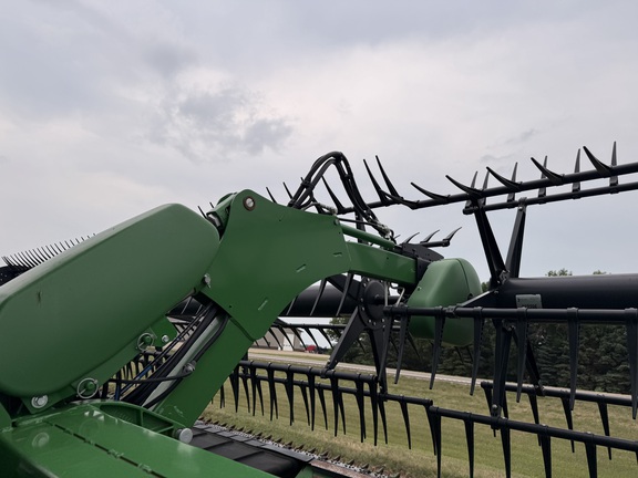 2019 John Deere 745FD Header Combine