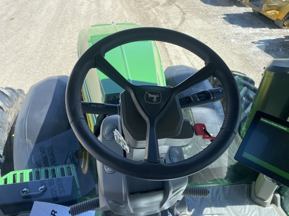 2024 John Deere 8R 370 Tractor