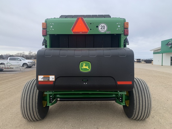2022 John Deere 560M Baler/Round