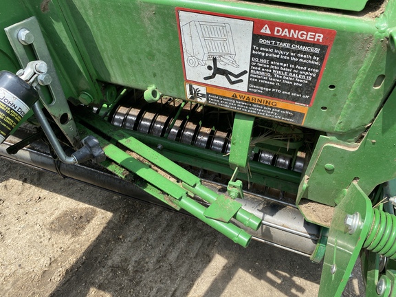 2019 John Deere 560R Baler/Round