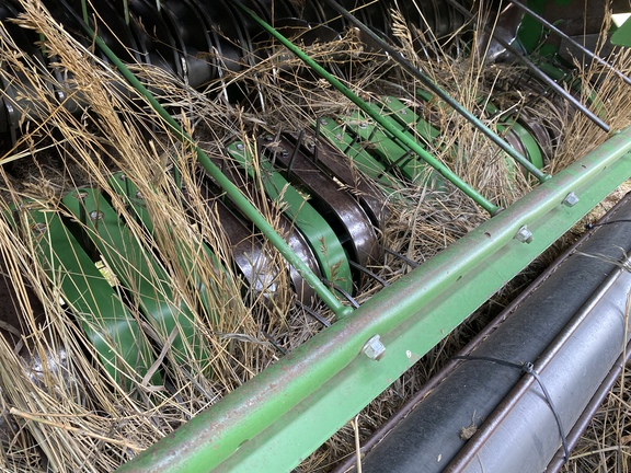 2015 John Deere 569 Baler/Round