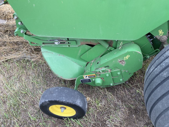 2015 John Deere 569 Baler/Round