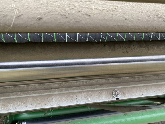 2015 John Deere 569 Baler/Round