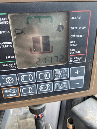 2015 John Deere 569 Baler/Round