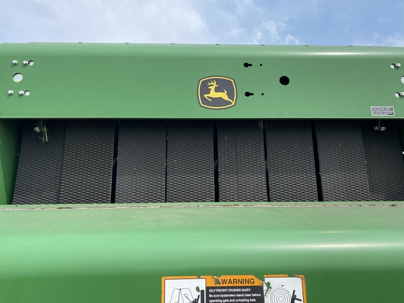 2015 John Deere 569 Baler/Round