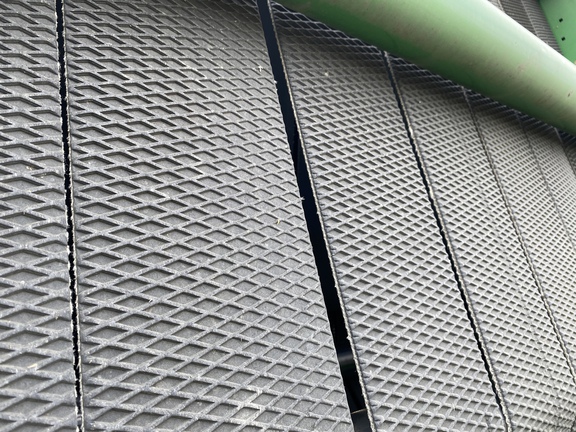 2015 John Deere 569 Baler/Round