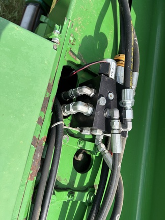 2015 John Deere 569 Baler/Round