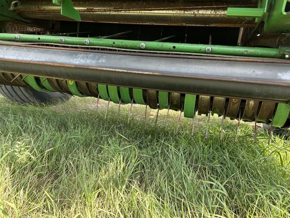 2015 John Deere 569 Baler/Round